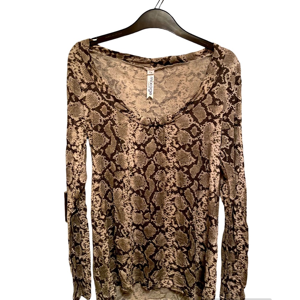 Mixage long sleeve small top vintage